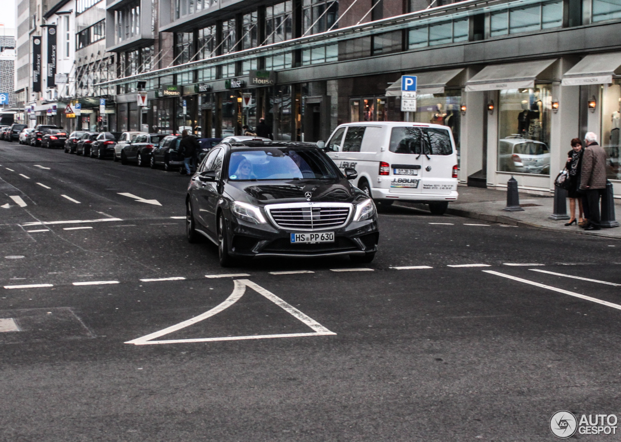 Mercedes-Benz S 63 AMG V222