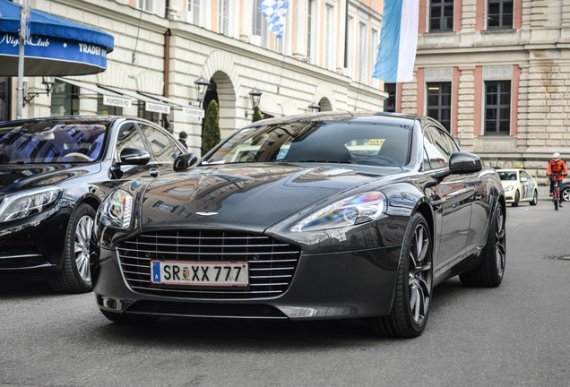 Aston Martin Rapide S