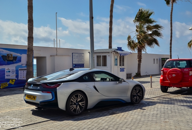 BMW i8