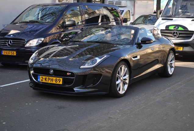 Jaguar F-TYPE S Convertible