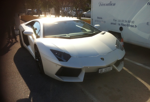 Lamborghini Aventador LP700-4