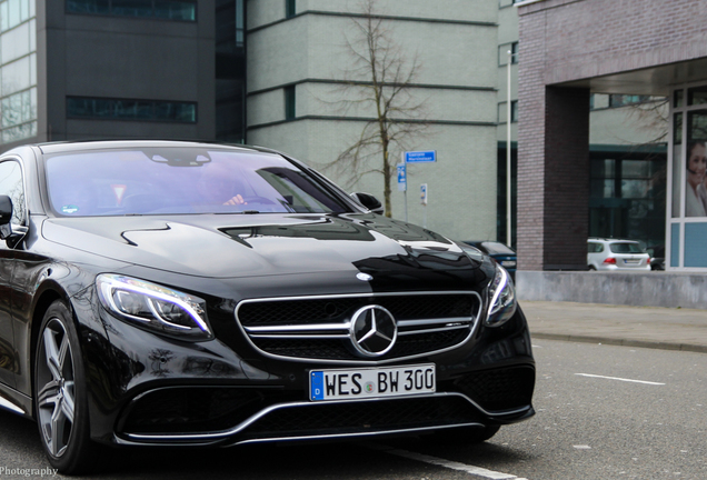 Mercedes-Benz S 63 AMG Coupé C217