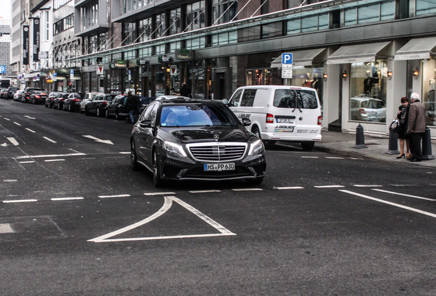 Mercedes-Benz S 63 AMG V222