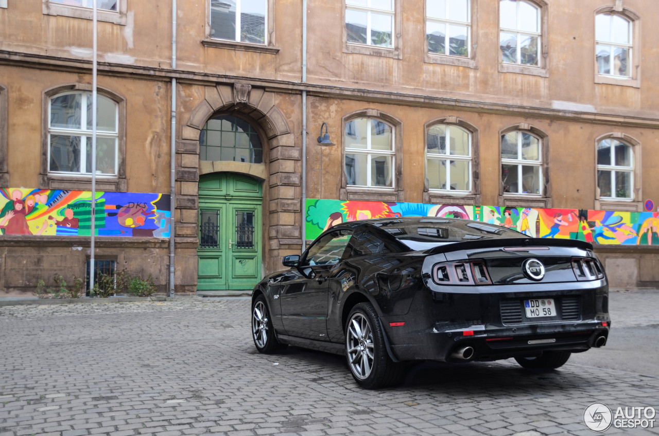 Ford Mustang GT 2013