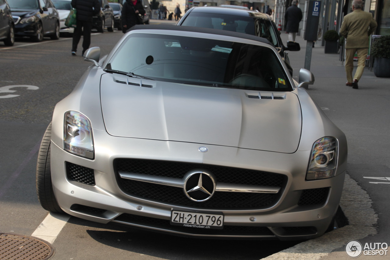 Mercedes-Benz SLS AMG Roadster