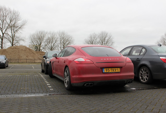 Porsche 970 Panamera GTS MkI