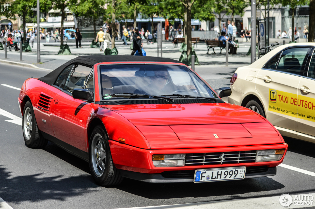 Ferrari Mondial T Cabriolet