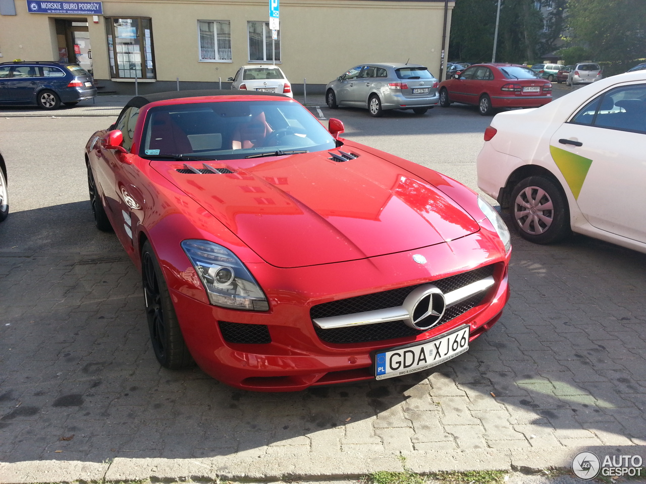 Mercedes-Benz SLS AMG Roadster