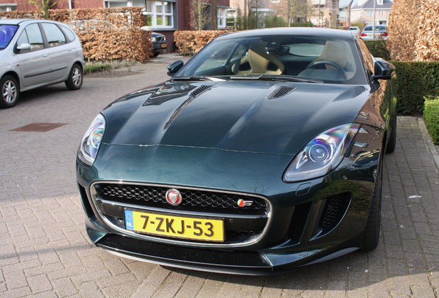 Jaguar F-TYPE S Coupé