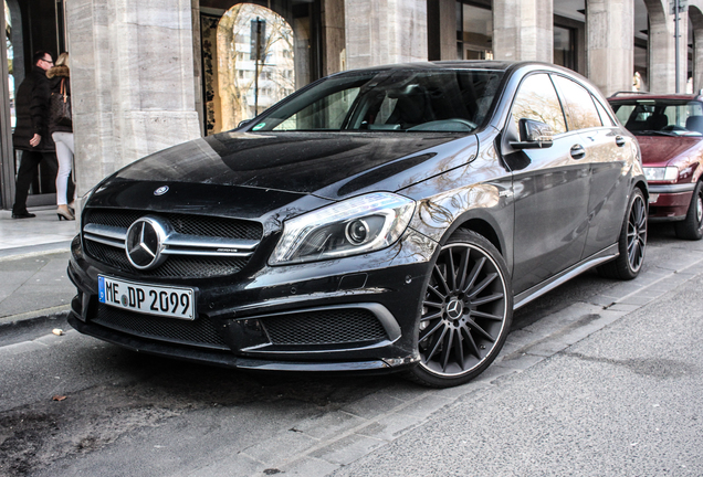 Mercedes-Benz A 45 AMG