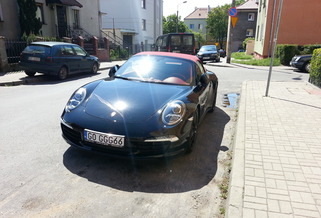 Porsche 991 Carrera 4S Cabriolet MkI