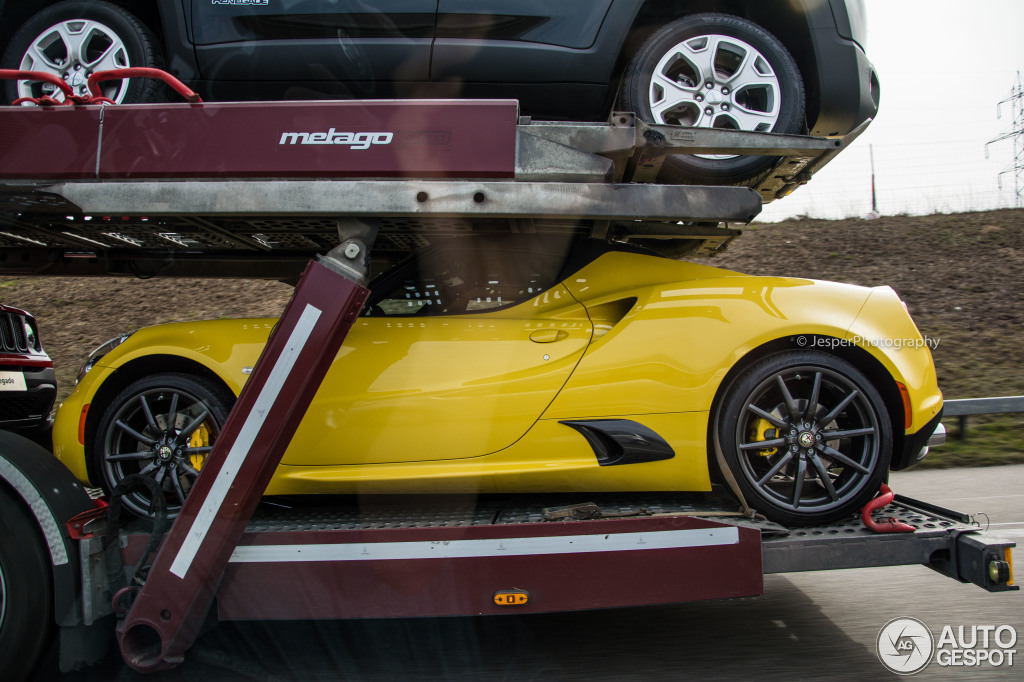 Alfa Romeo 4C Spider