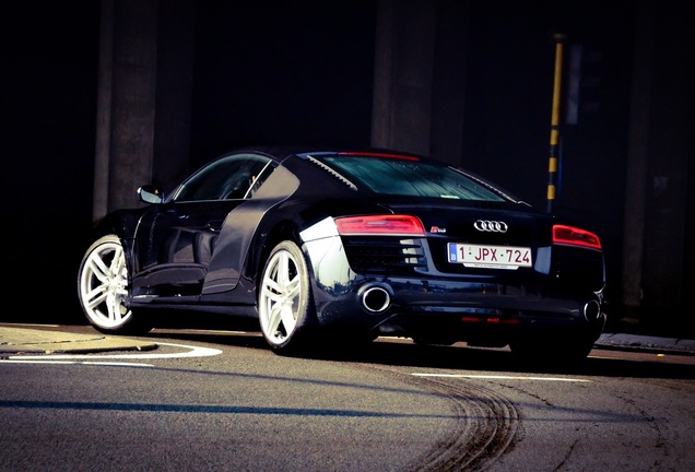 Audi R8 2013