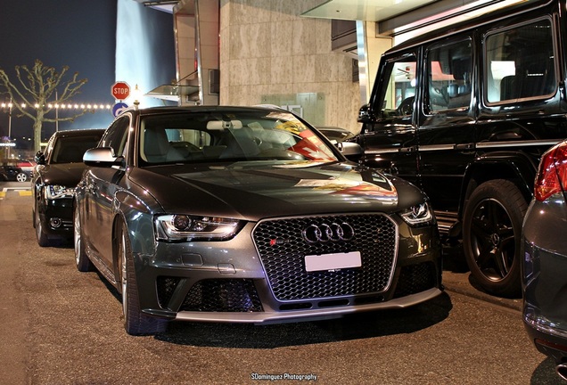 Audi RS4 Avant B8