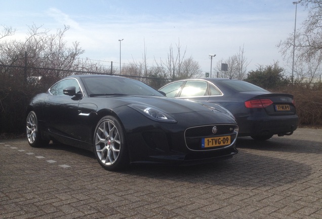 Jaguar F-TYPE S Coupé