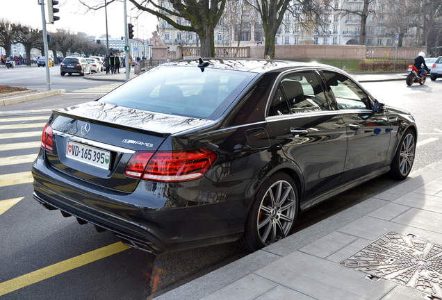 Mercedes-Benz E 63 AMG S W212