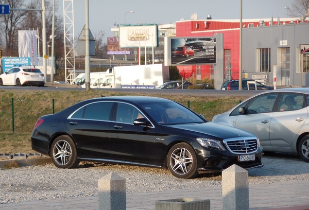 Mercedes-Benz S 63 AMG V222