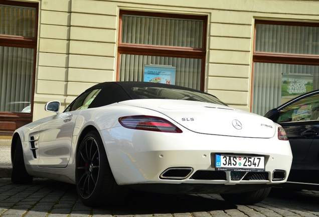 Mercedes-Benz SLS AMG Roadster