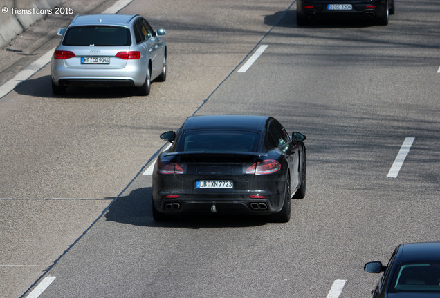 Porsche 971 Panamera Turbo