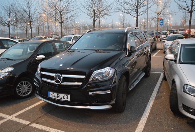 Mercedes-Benz GL 63 AMG X166