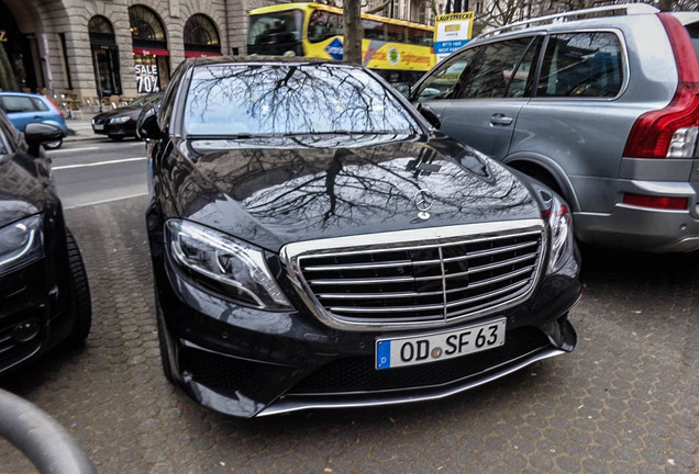 Mercedes-Benz S 63 AMG V222