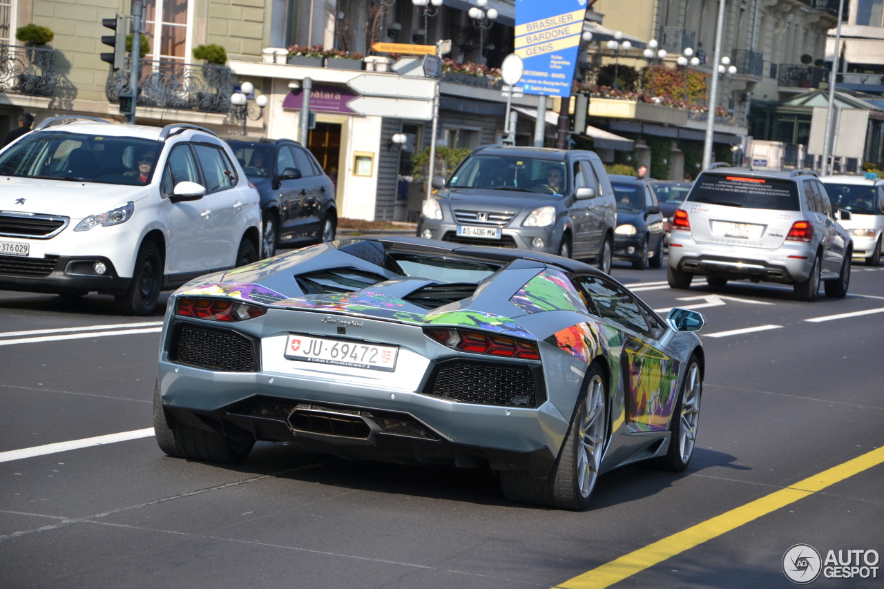 Lamborghini Aventador LP700-4 Roadster