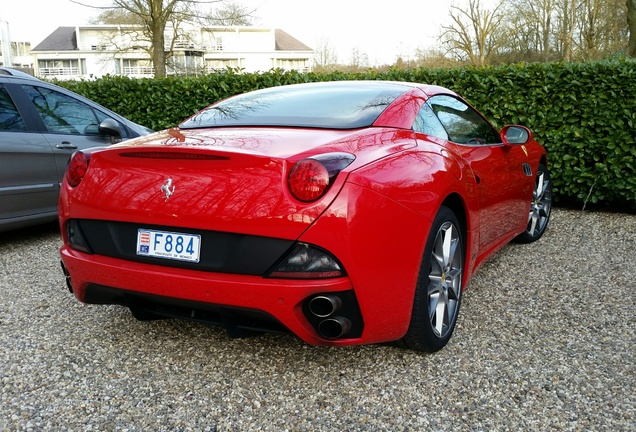 Ferrari California