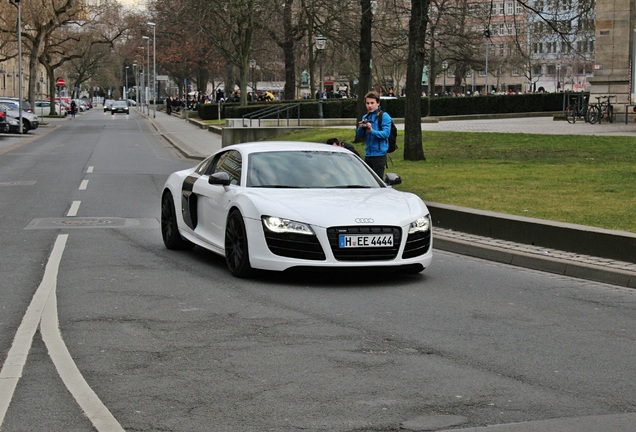 Audi R8 V10