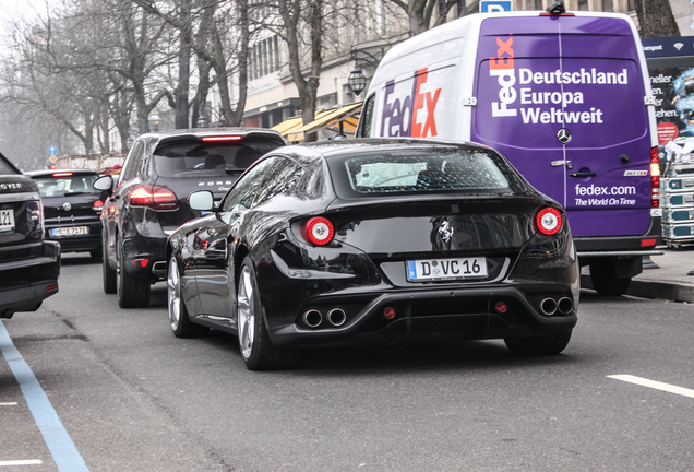 Ferrari FF