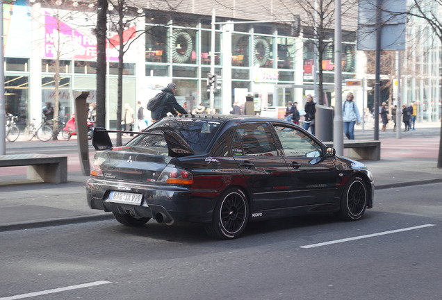 Mitsubishi Lancer Evolution IX