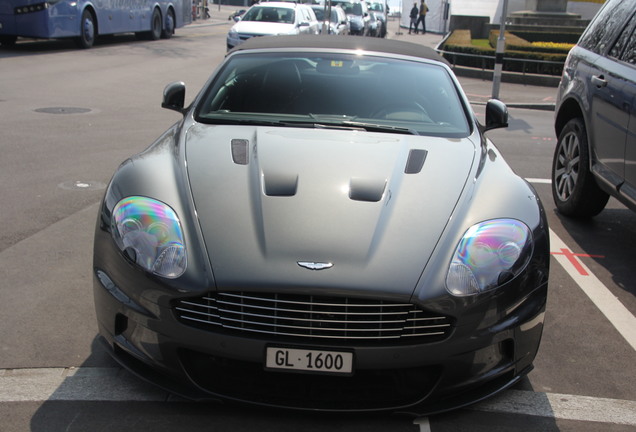 Aston Martin DBS Volante