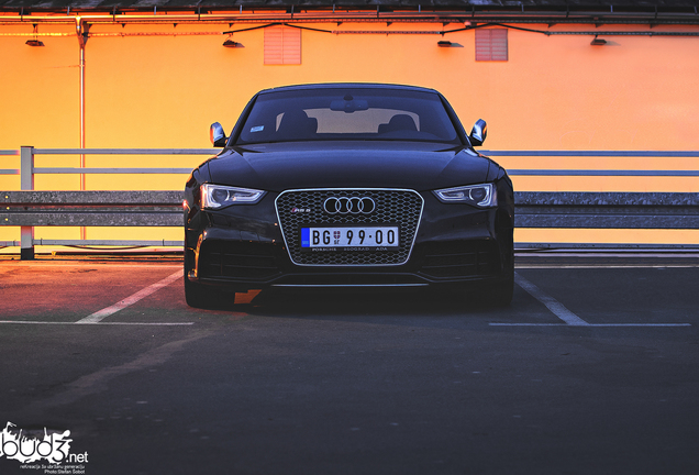 Audi RS5 B8 2012