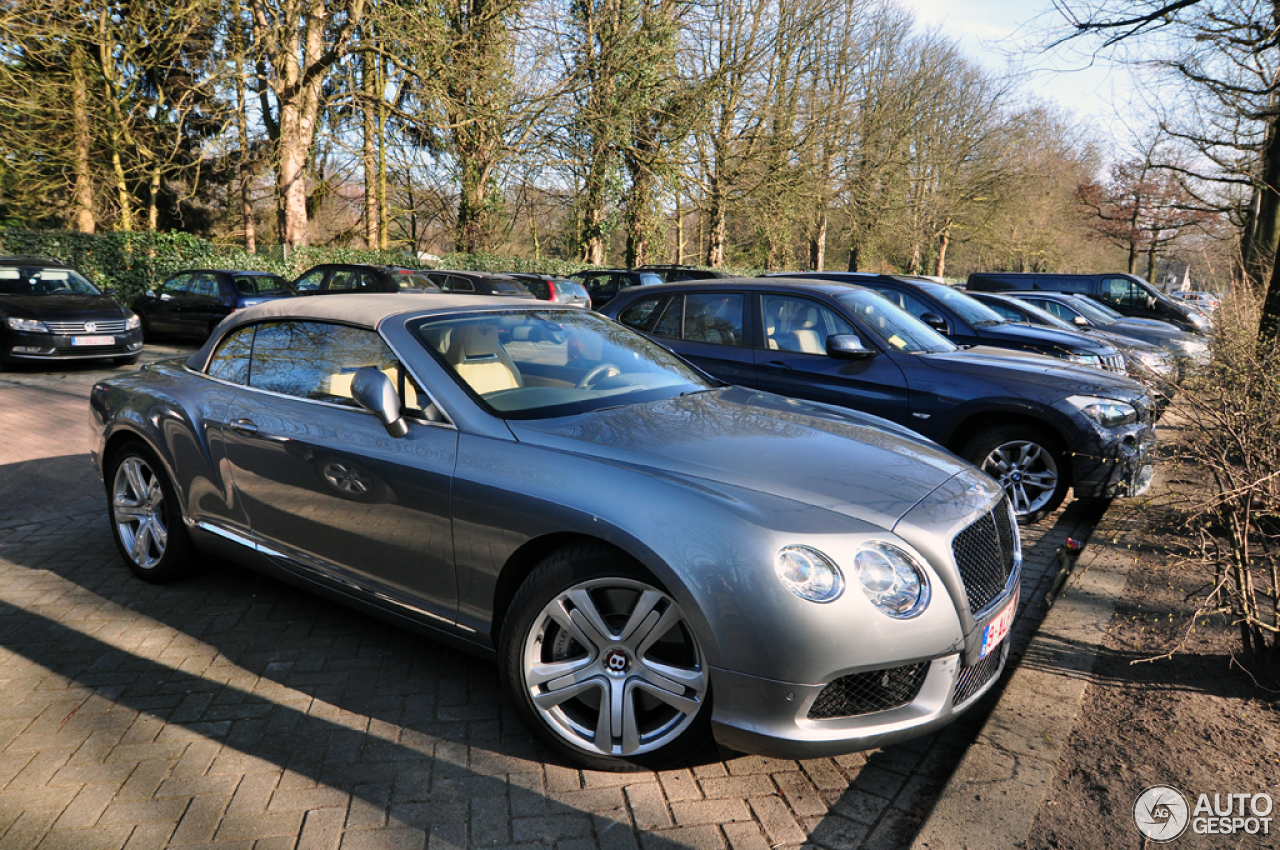 Bentley Continental GTC V8