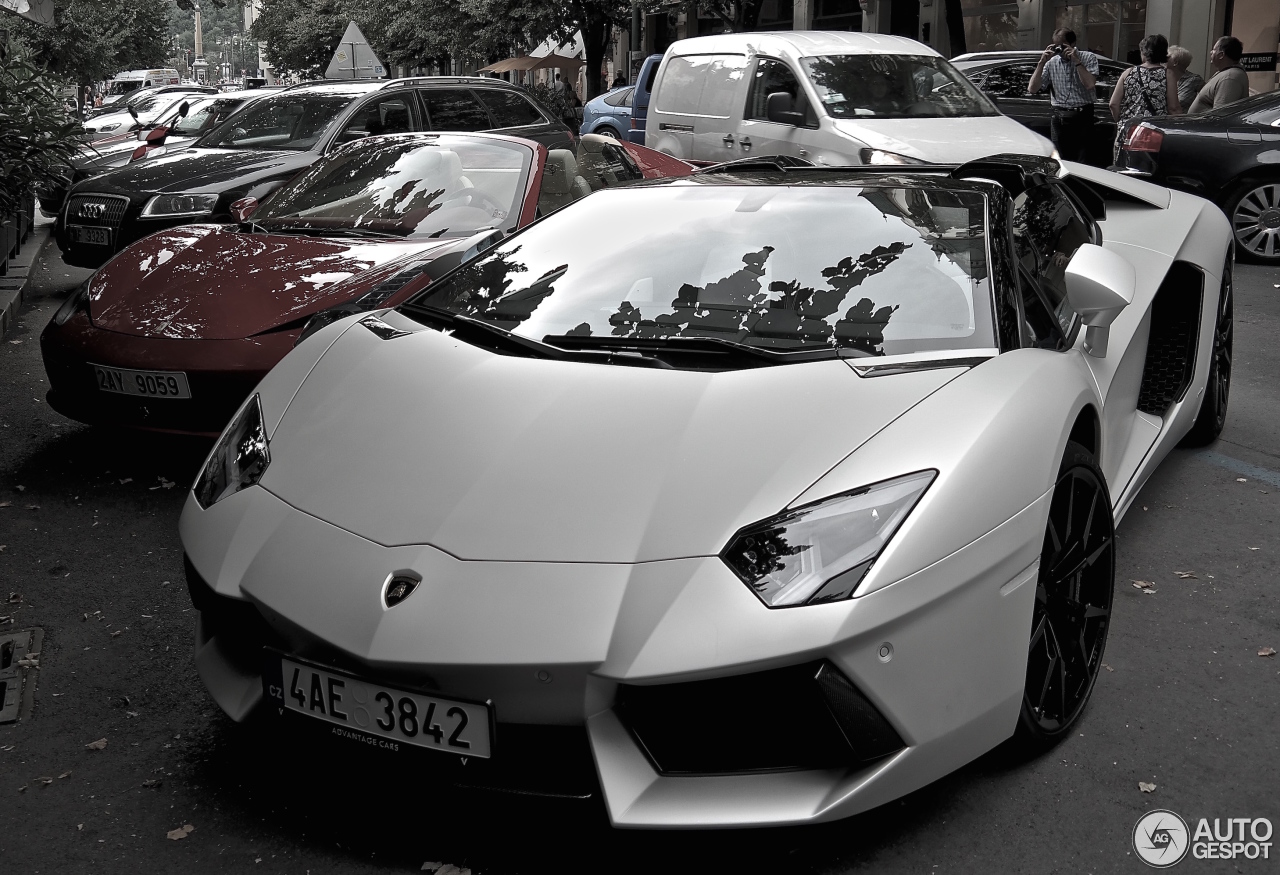 Lamborghini Aventador LP700-4 Roadster