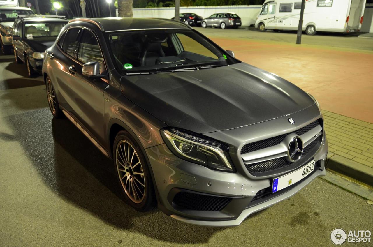 Mercedes-Benz GLA 45 AMG X156