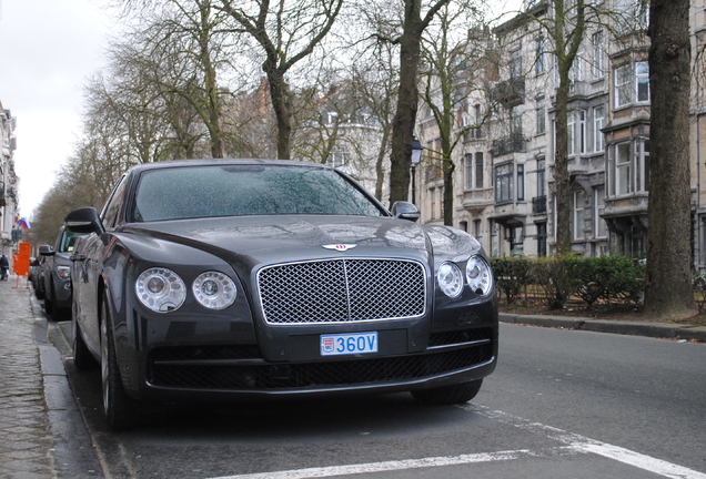 Bentley Flying Spur V8