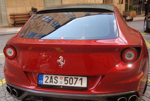 Ferrari FF Novitec Rosso