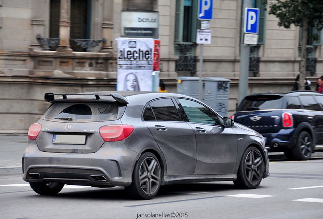 Mercedes-Benz A 45 AMG