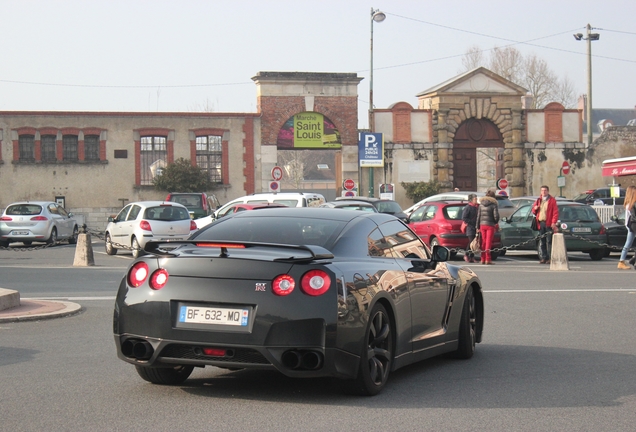 Nissan GT-R