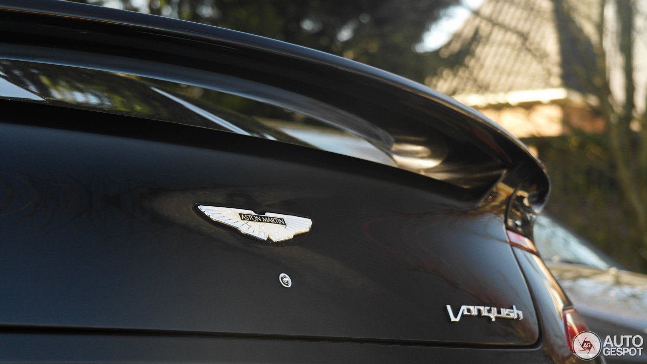 Aston Martin Vanquish 2013