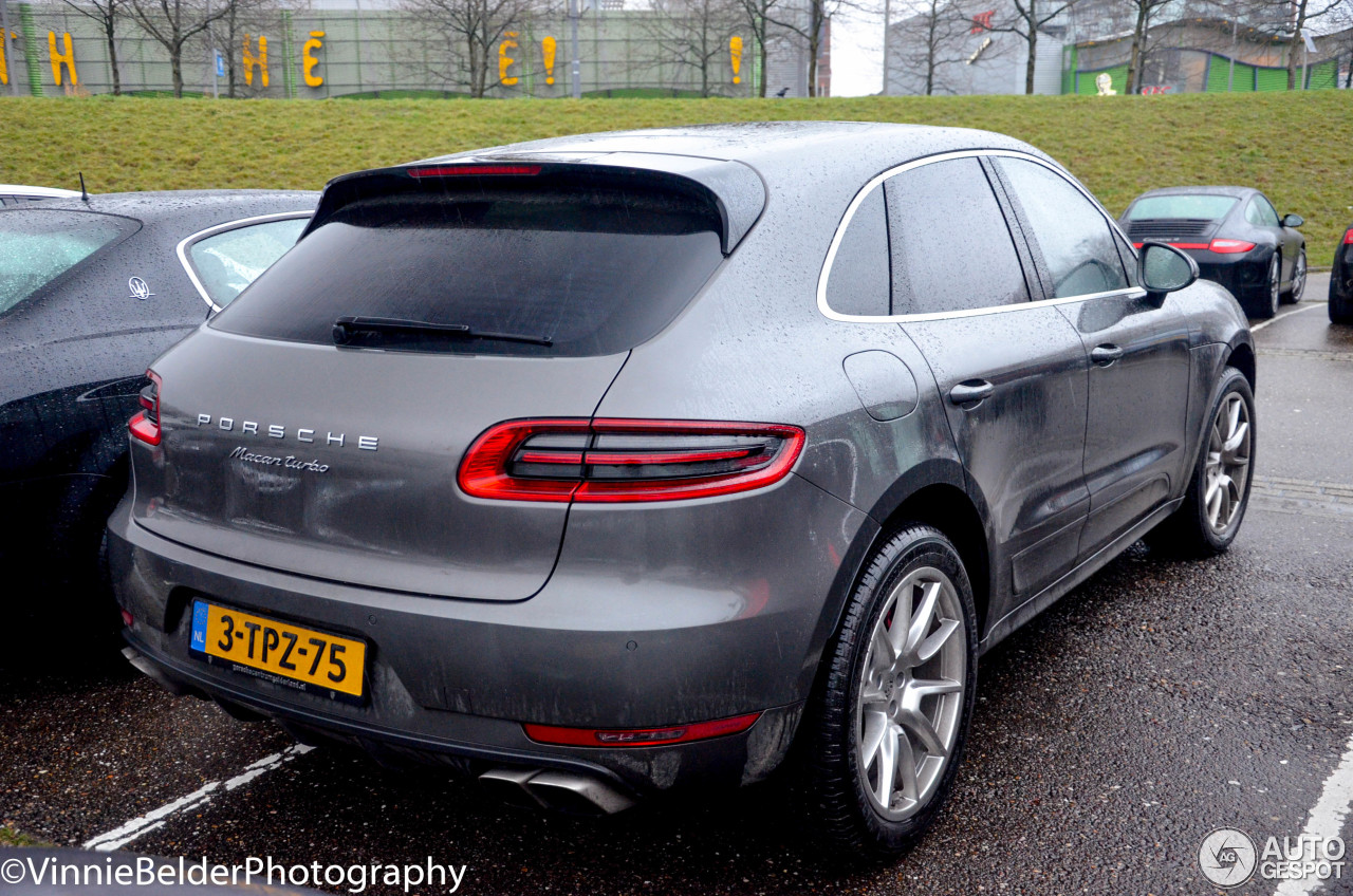 Porsche 95B Macan Turbo