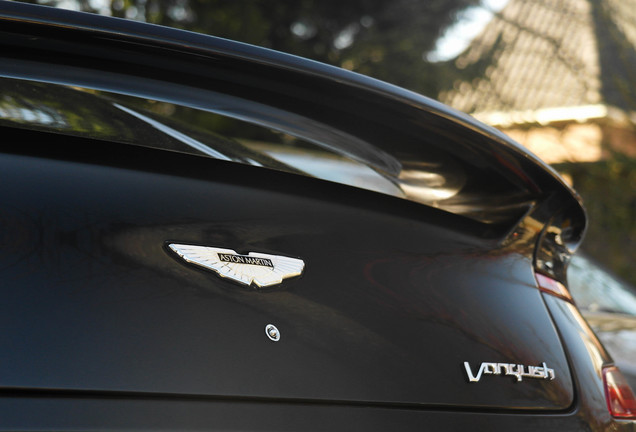 Aston Martin Vanquish 2013