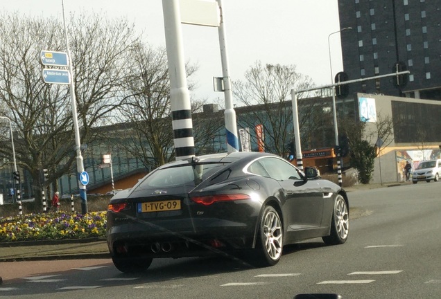 Jaguar F-TYPE S Coupé