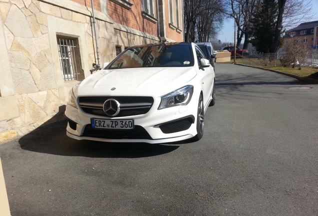 Mercedes-Benz CLA 45 AMG C117