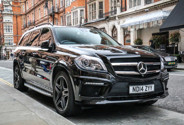 Mercedes-Benz GL 63 AMG X166