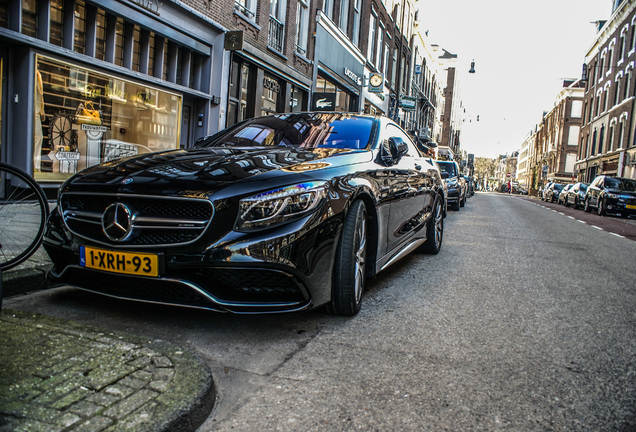 Mercedes-Benz S 63 AMG Coupé C217