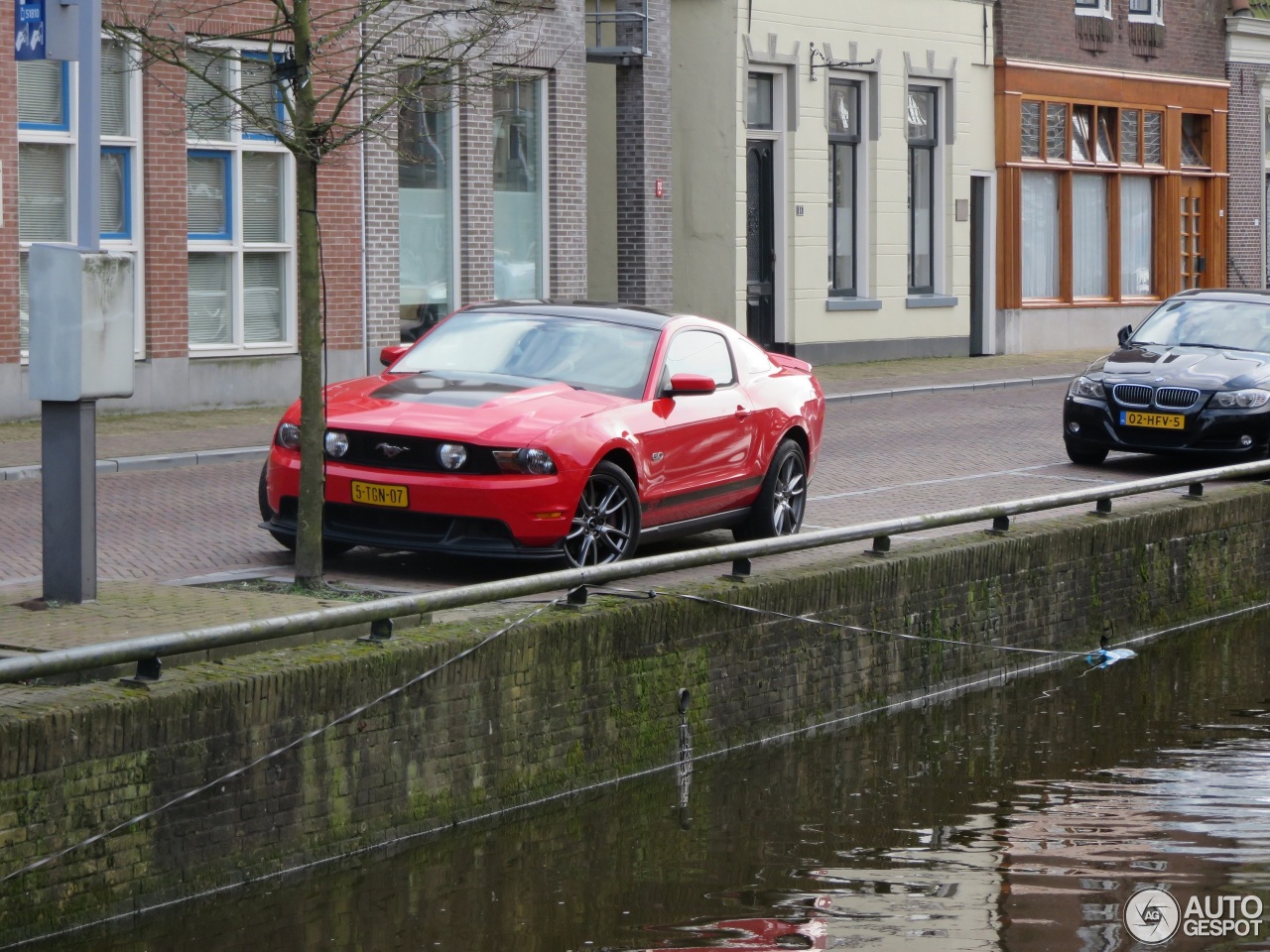 Ford Mustang GT 2011