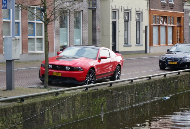 Ford Mustang GT 2011