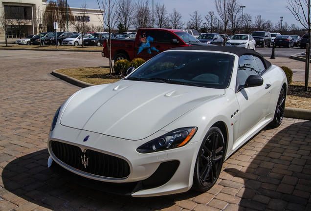 Maserati GranCabrio MC