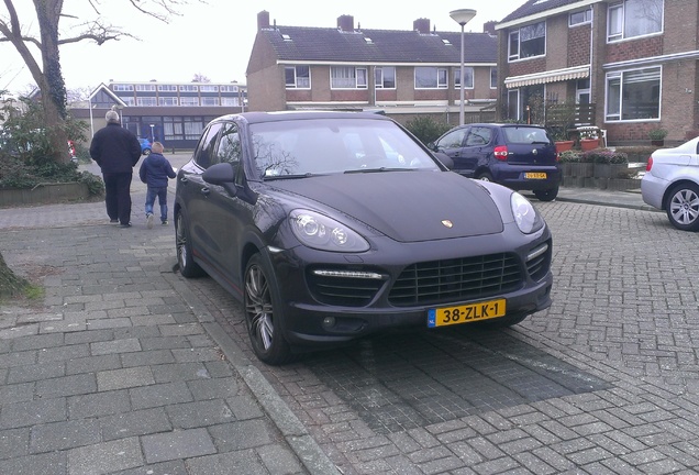 Porsche 958 Cayenne GTS